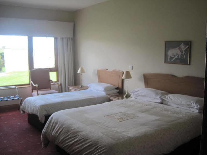 Killarney Court Hotel Exterior foto